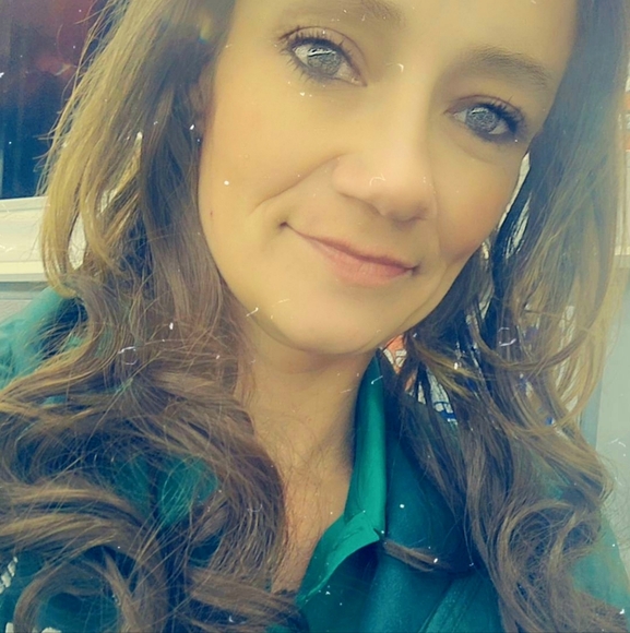 Meet your Posher, Jamie - Picture 3 of 4